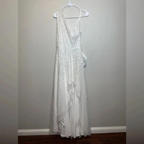 Mac Duggal 10825 Sequin One Shoulder High Low Gown SZ 6 White - Picture 5 of 11